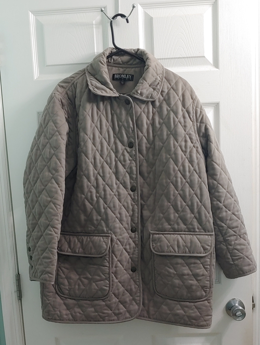 Vintage Quilted Barn Coat Women's 1X Bromley Sport Tan Thermotlite Button Jacket